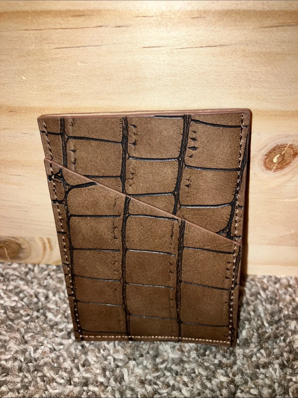 Hand Crafted Crocodile Embossed Brown Leather Card Holder 4” X 3”